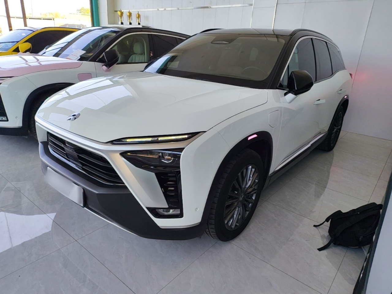 ES8 2022 75kWh 6-Seater