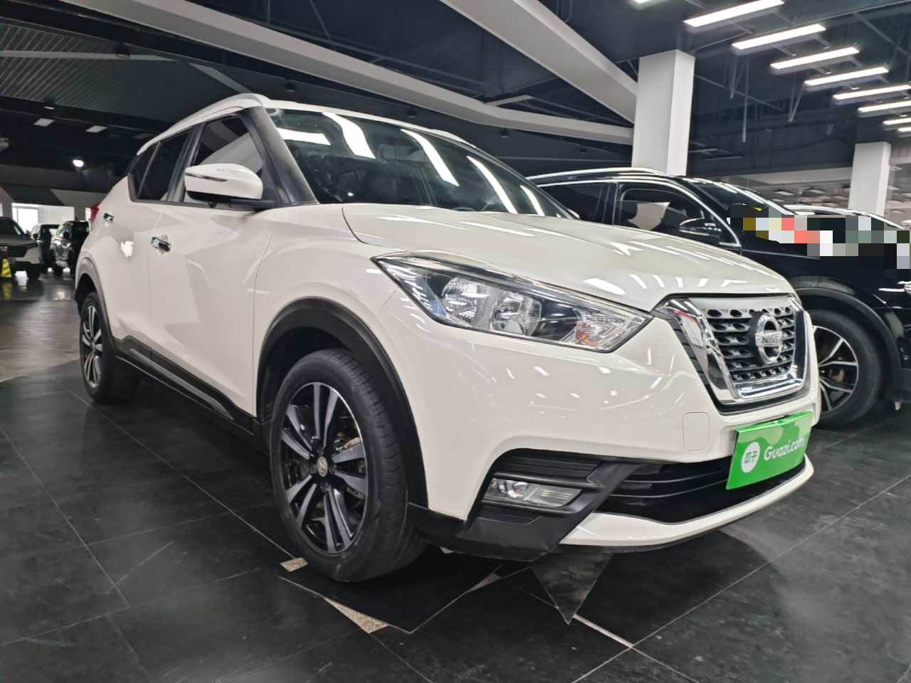 2018 1.5L CVT Connected Luxury photo 3