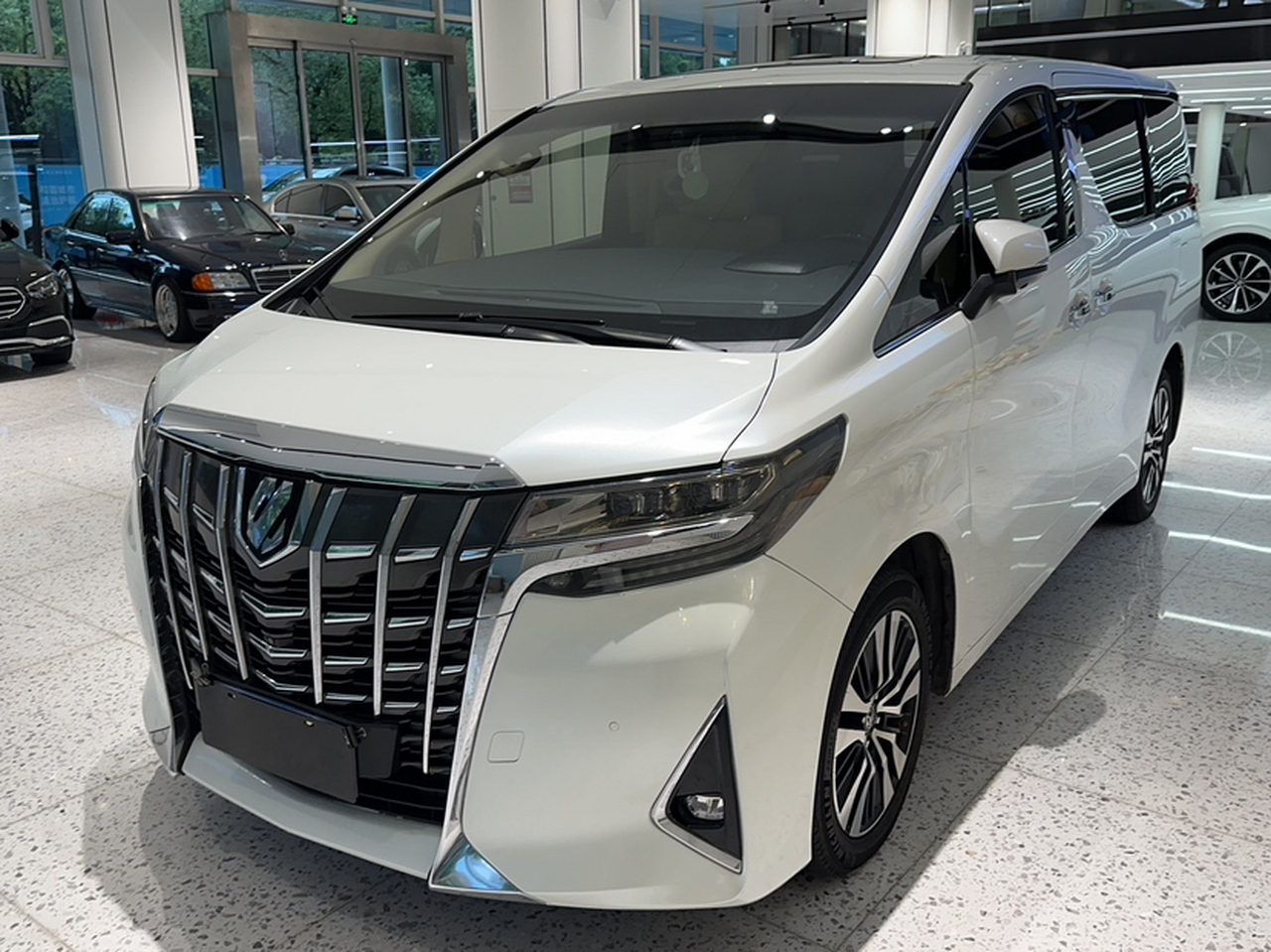 Alphard 2018 Facelift 3.5L Luxury