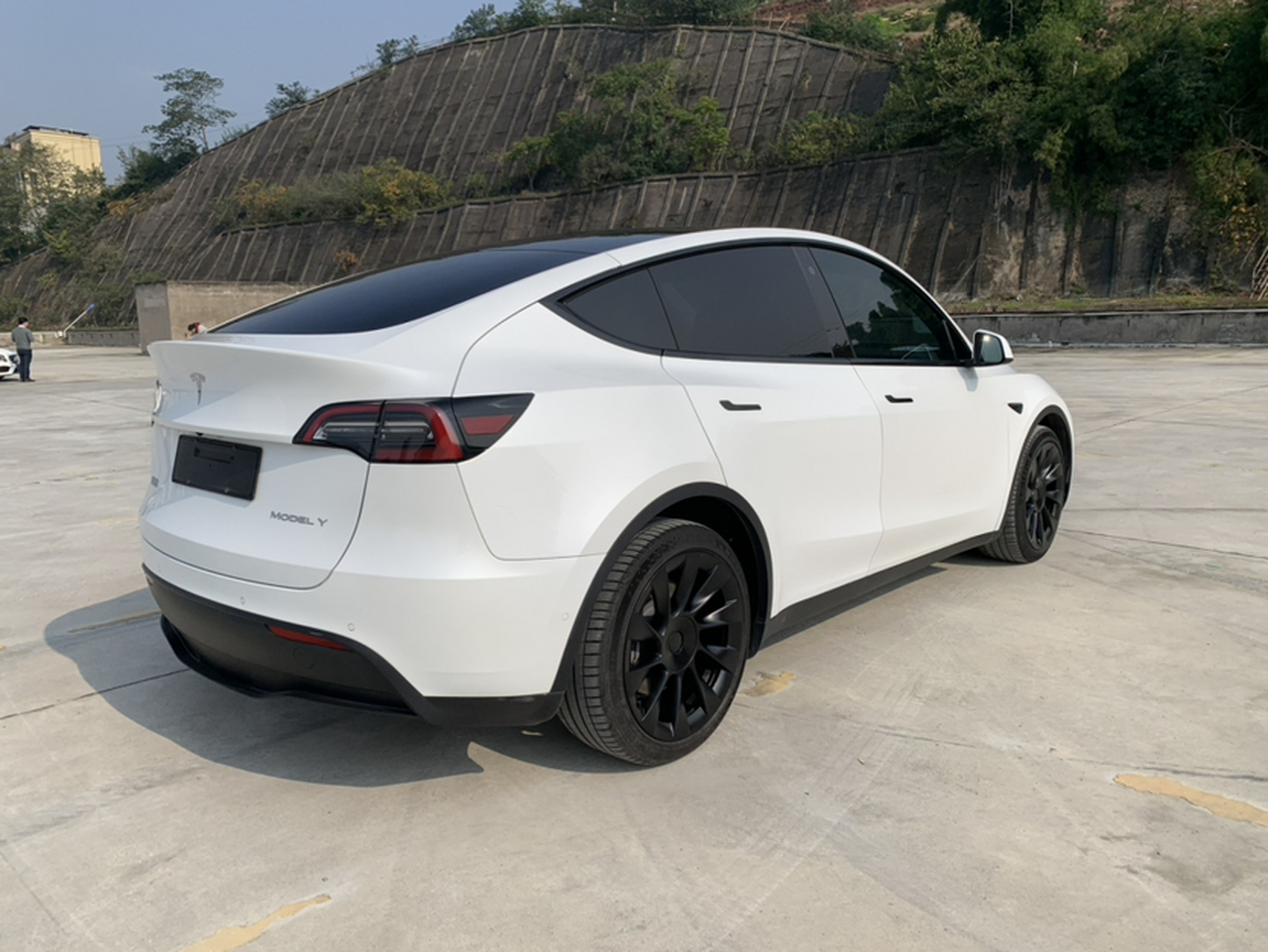 Model Y 2021 Long Range AWD 3D7 photo 4