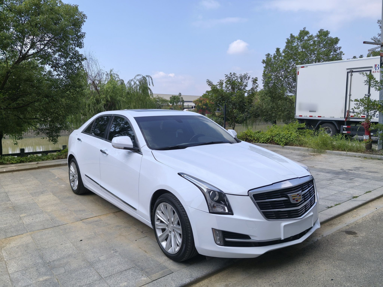 ATS-L 2017 28T Tech photo 3