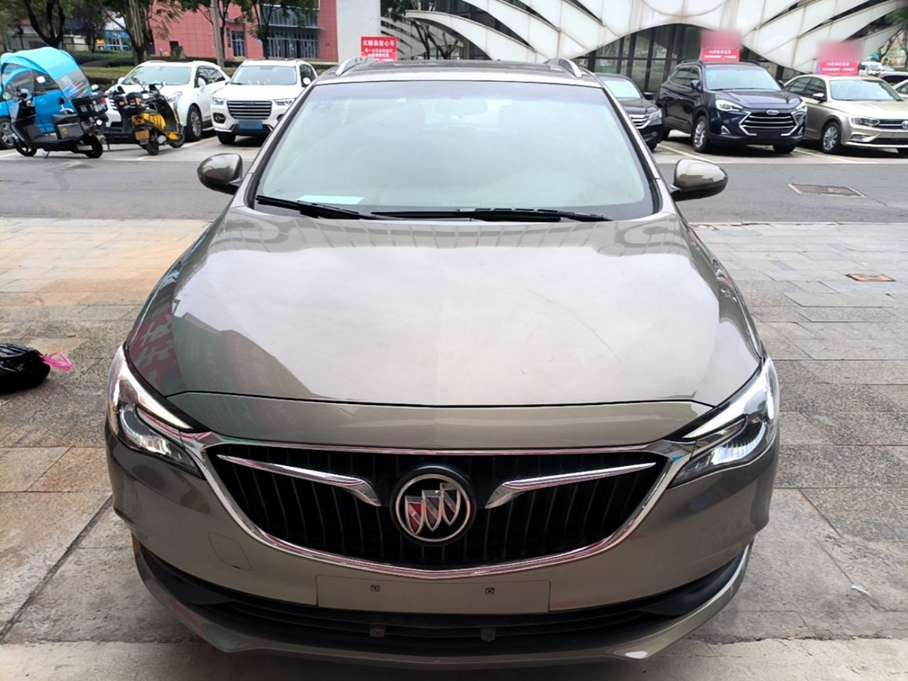 2018 15T DCT Elite photo 2