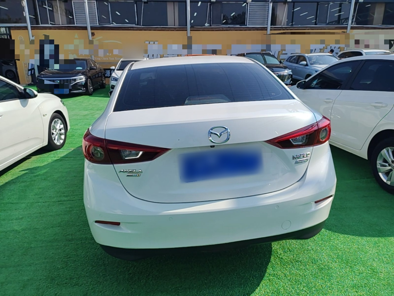 3 Axela 2017 Sedan 1.5L AT Luxury China VI photo 3