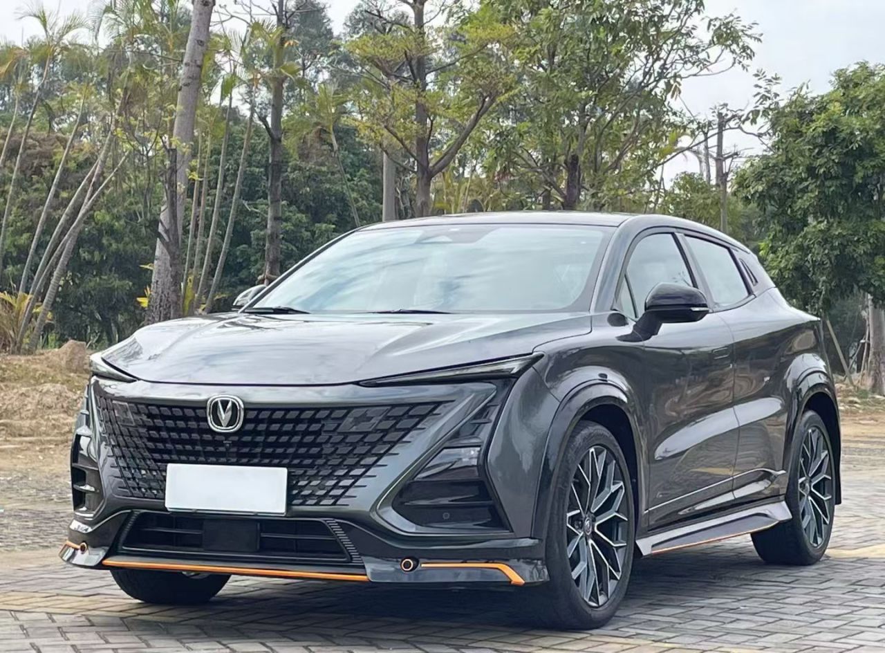 UNI-T 2022 1.5T Sport Premium