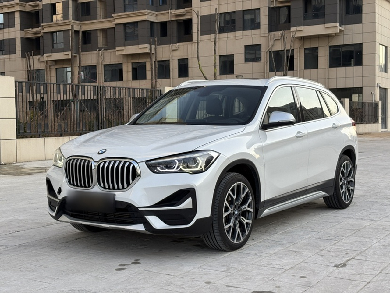 X1 2021 xDrive25Li Exclusive