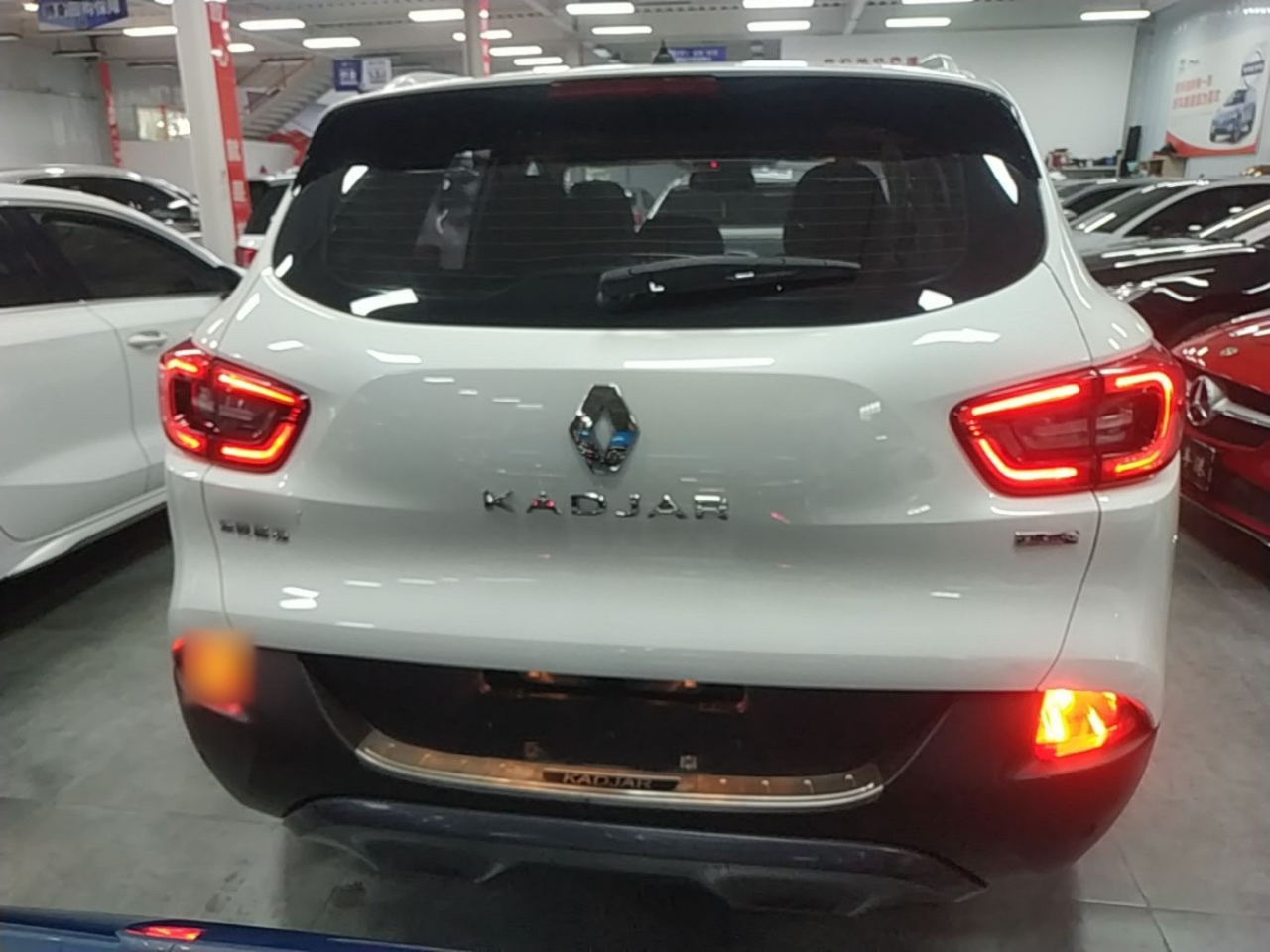 2016 2.0L RWD Premium photo 5