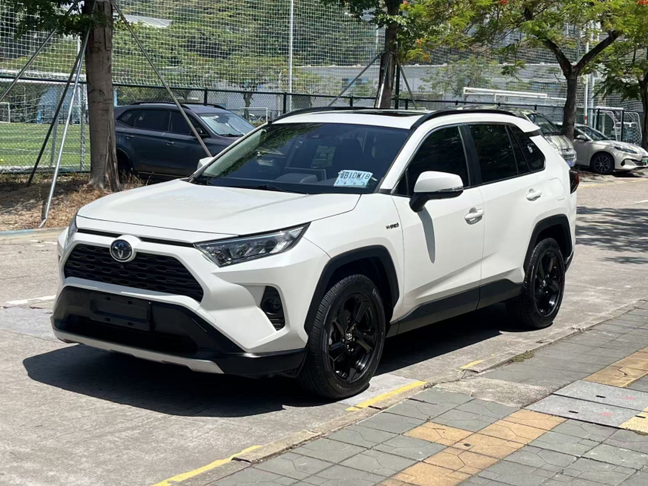 RAV4 2020 Hybrid 2.5L E-CVT AWD Elite PLUS