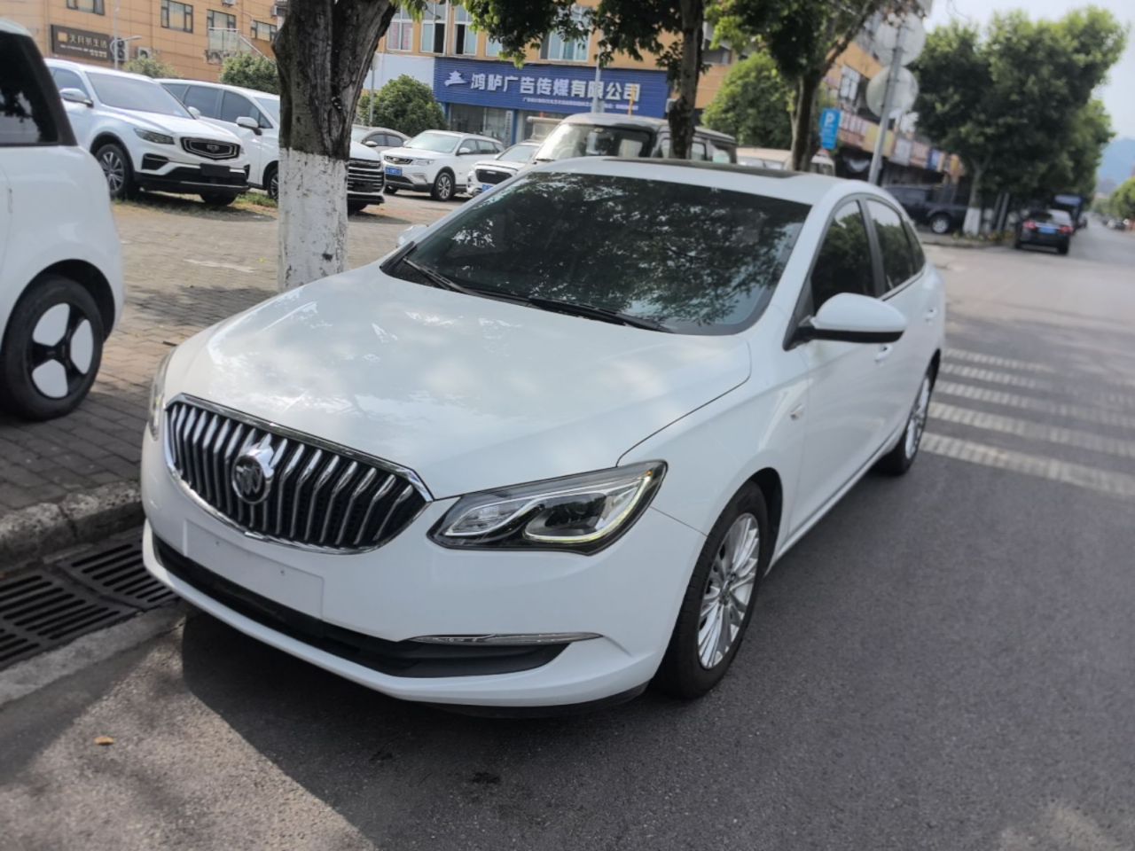 Excelle 2016 15N AT Luxury