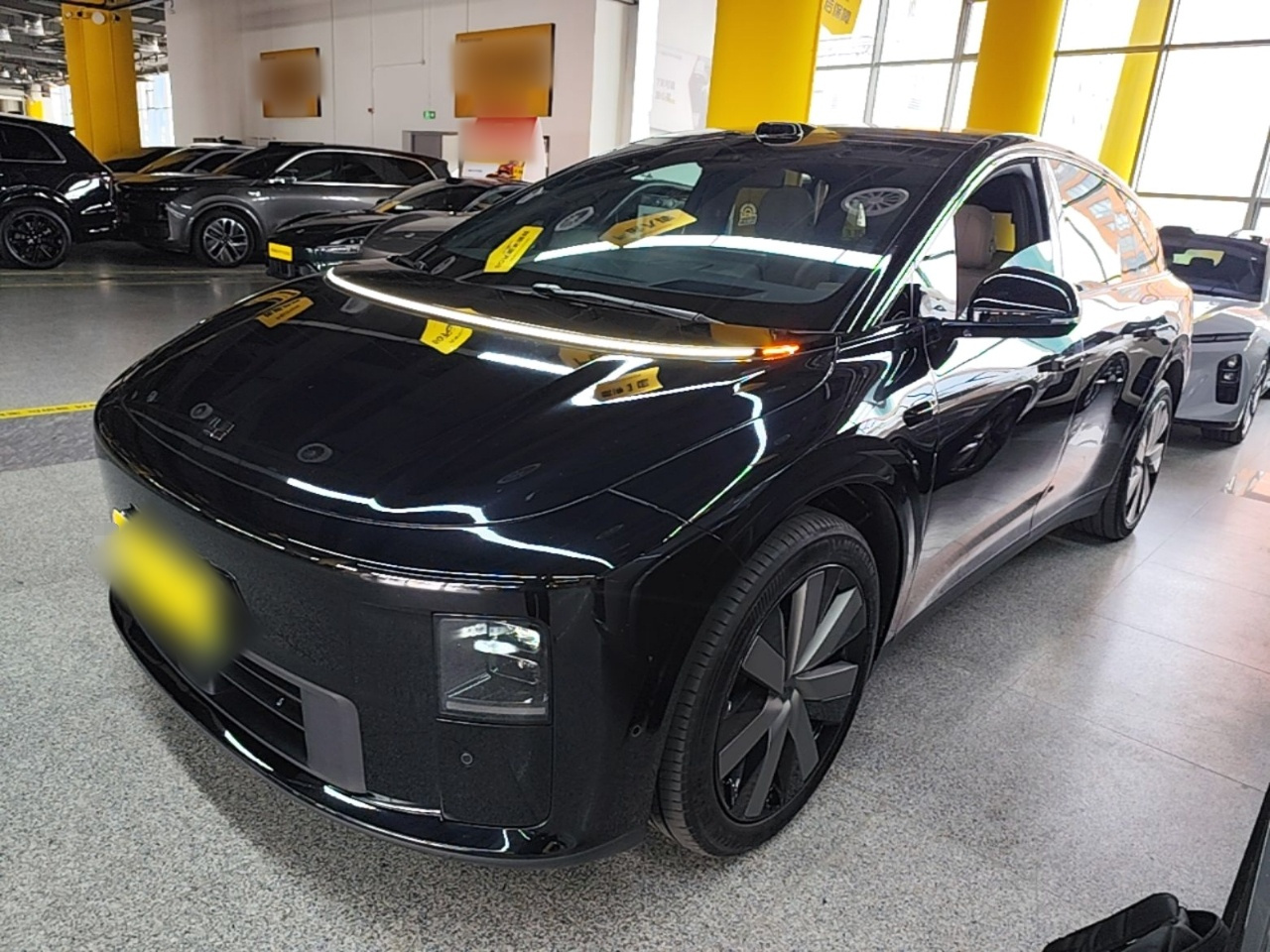 Li Auto i6 2025 AWD Standard