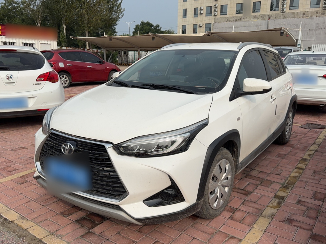 YARiS L 2022 1.5L CVT Leading PLUS