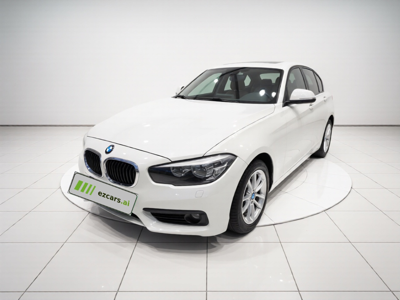 1 Series Imported 2015 118i Leading