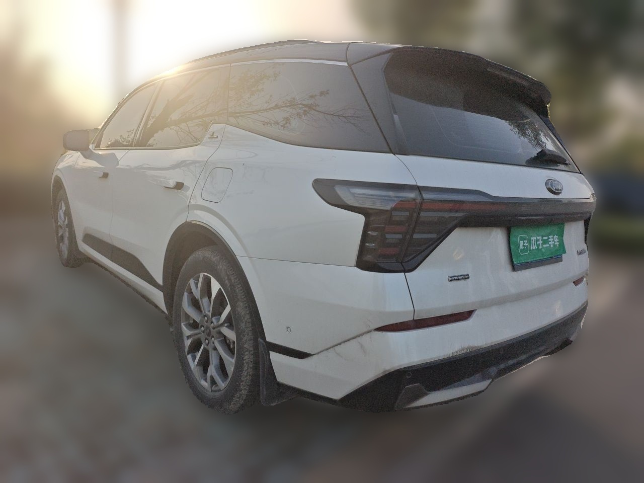 2023 Edge L 2.0T EcoBoost E Hybrid AWD 7-Seater Supreme photo 4