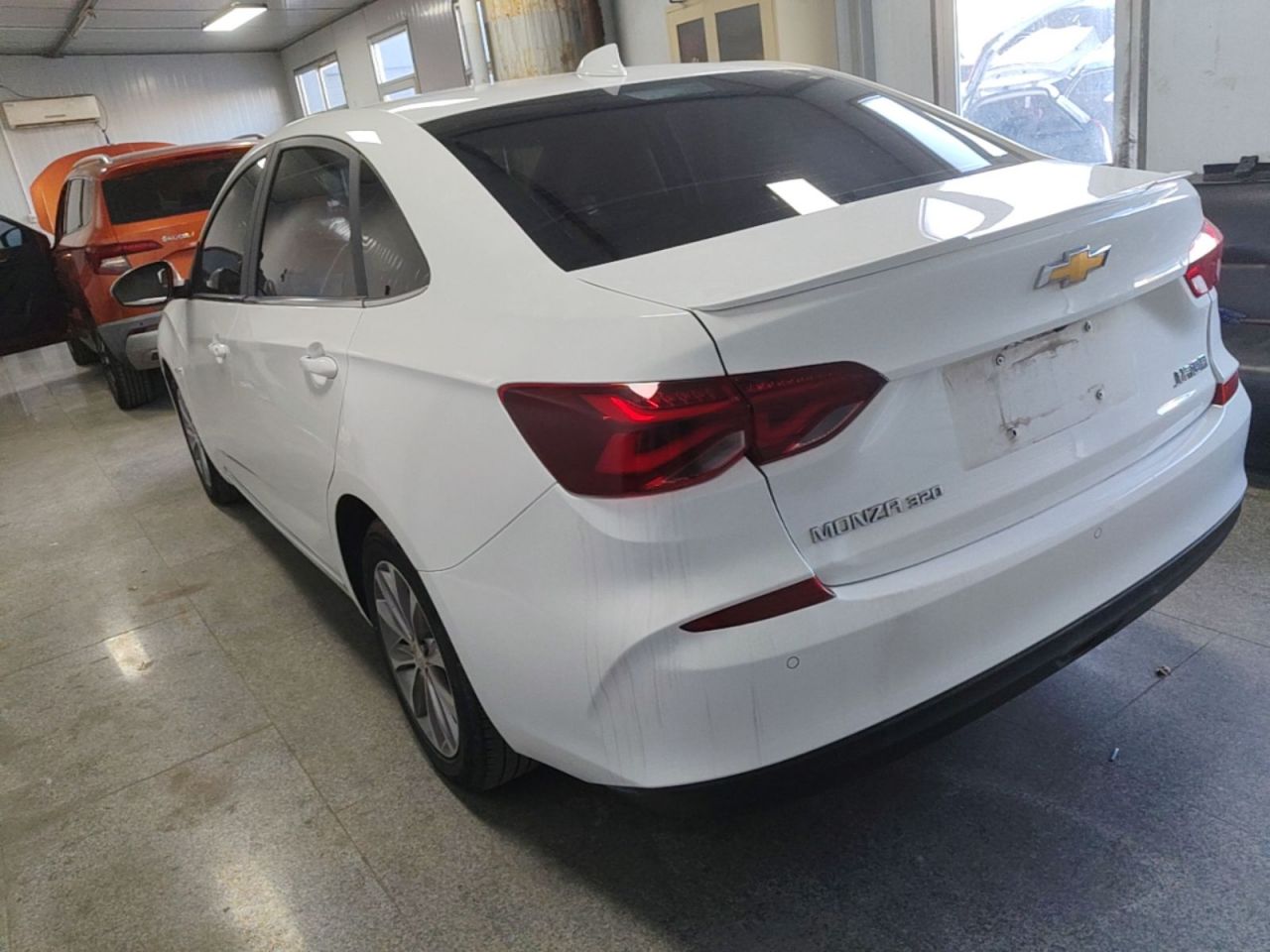 Cruze 2020 320 AT photo 4