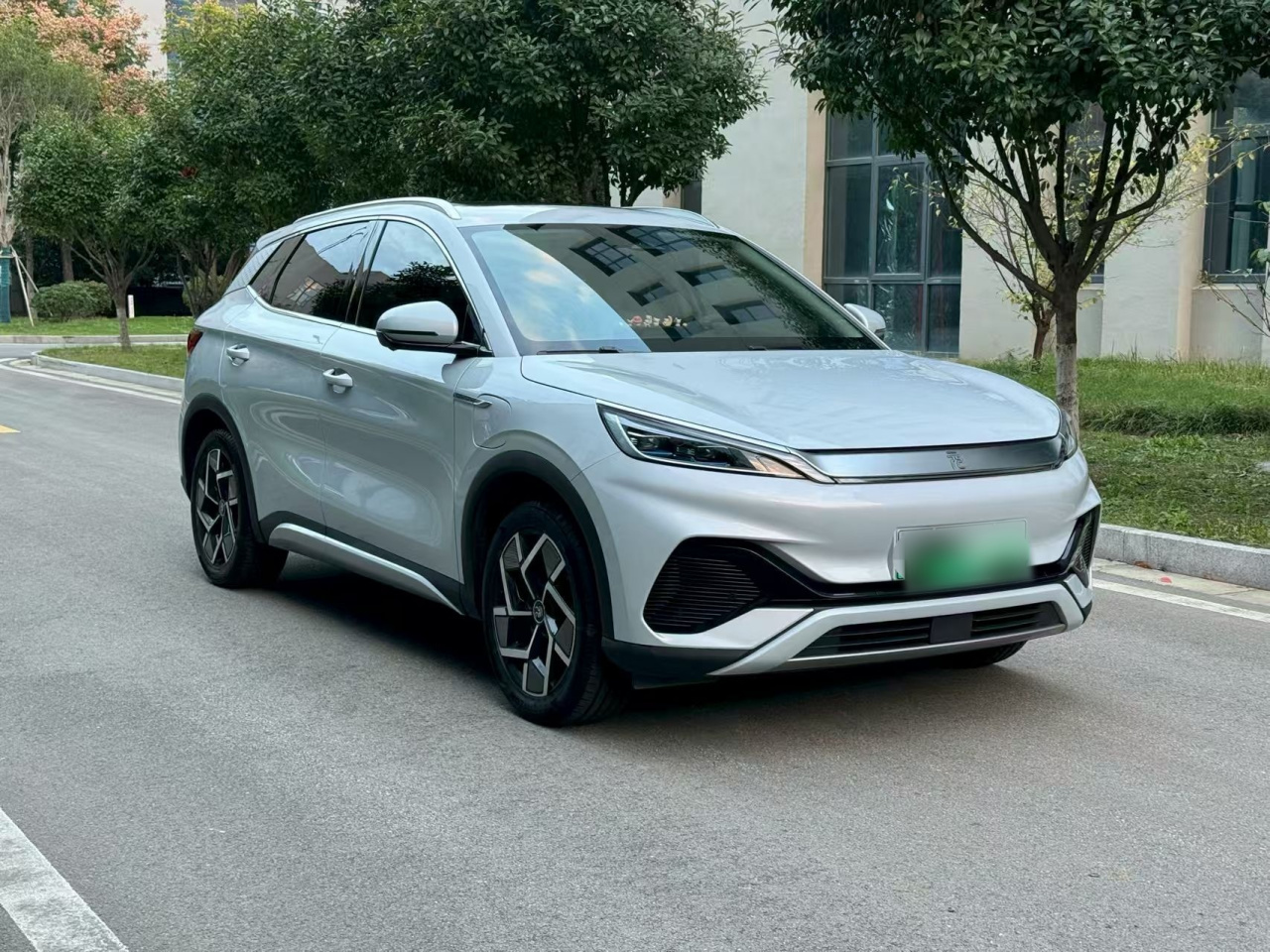 Yuan PLUS 2024 Honor 510KM photo 3