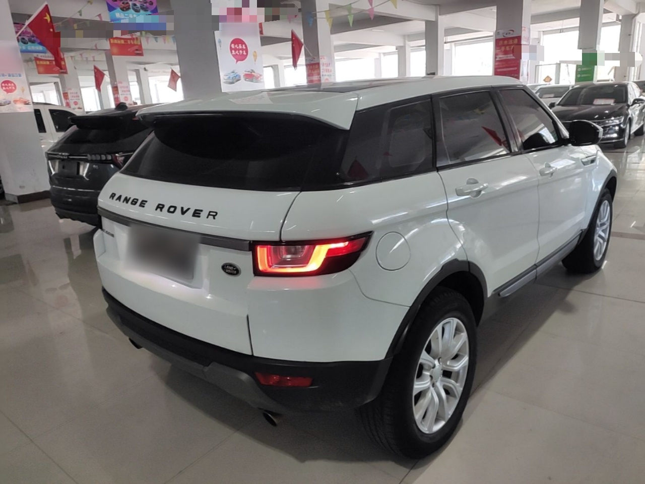 Range Rover Evoque 2016 2.0T PURE photo 4