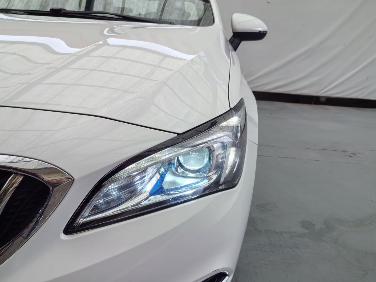 Verano 2015 Sedan 20T DCT Leading photo 3