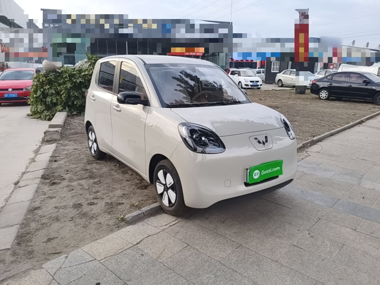 Hongguang MINIEV 2025 4th Gen 4-Door Advanced photo 3