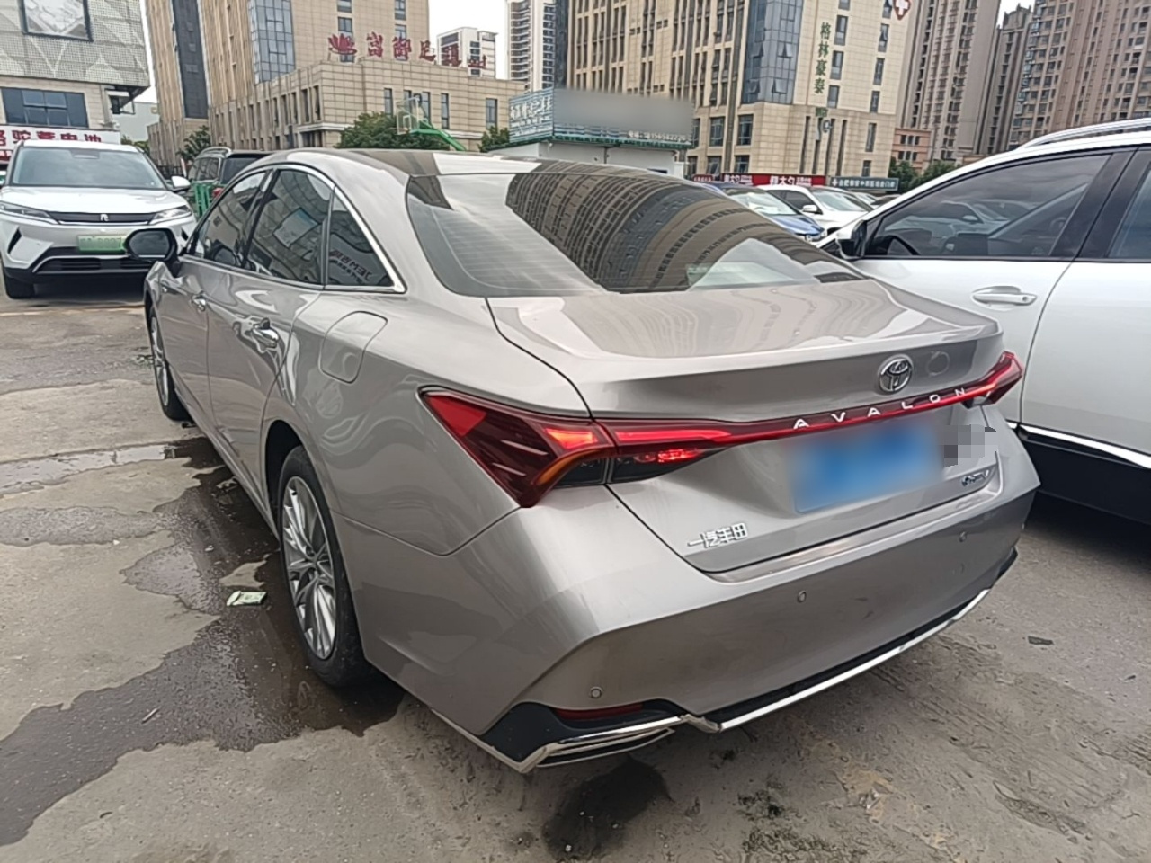 Avalon 2024 Hybrid 2.0L Luxury photo 4