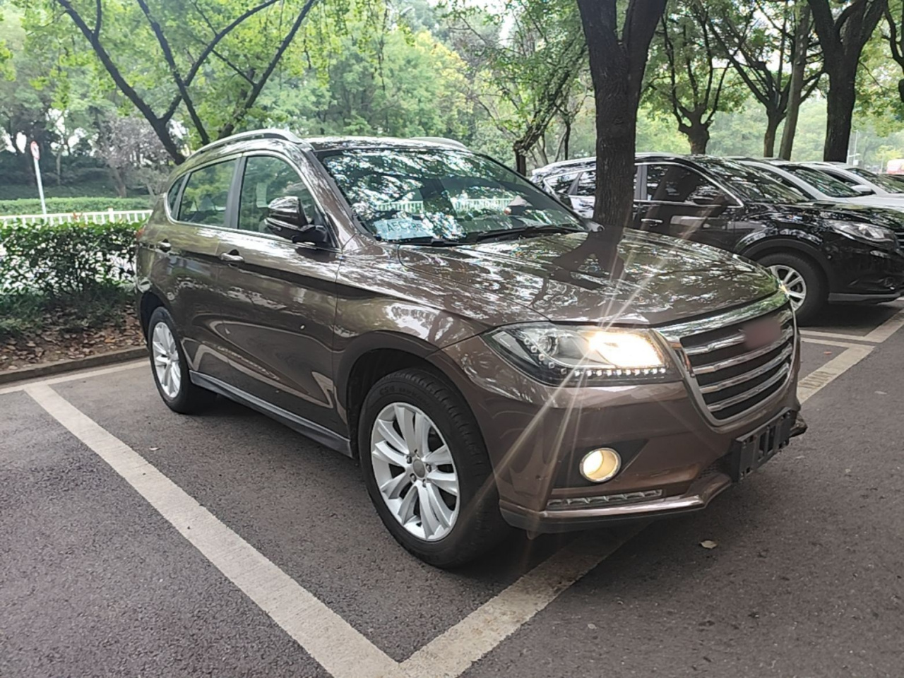 H2 2014 1.5T MT RWD Elite photo 3