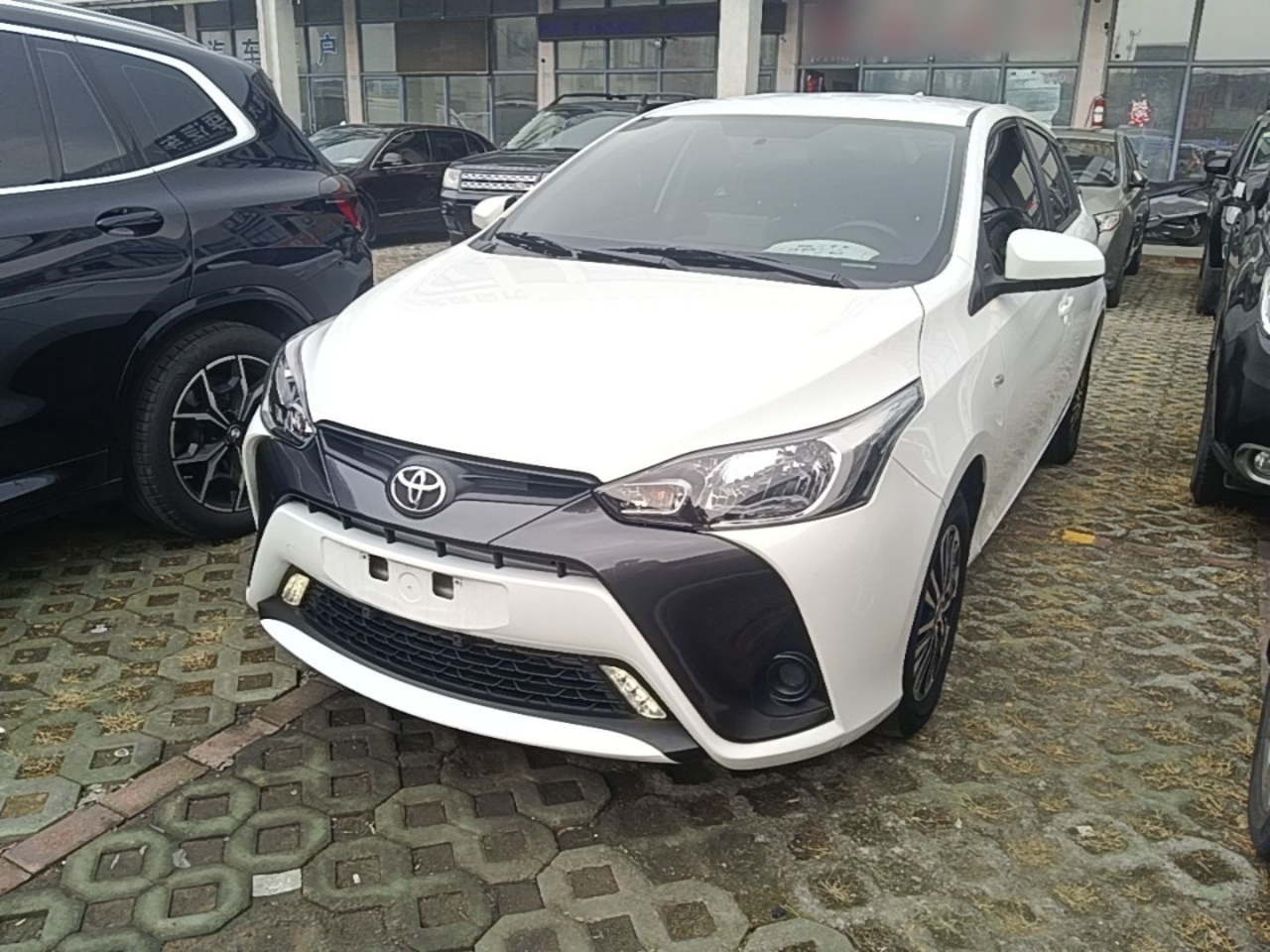 YARiS L 2022 1.5L CVT Leading PLUS