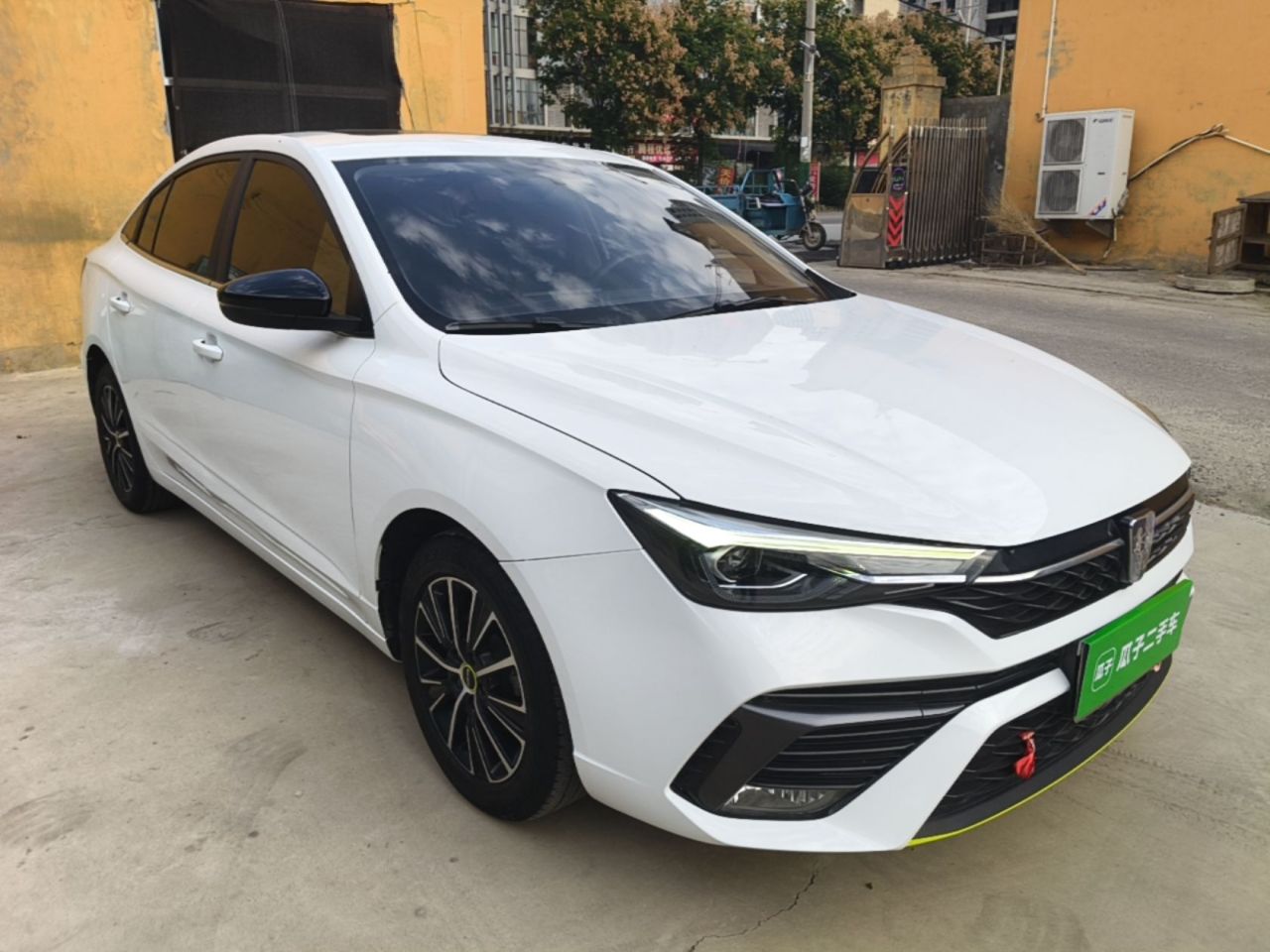 i5 2021 1.5L MT photo 3