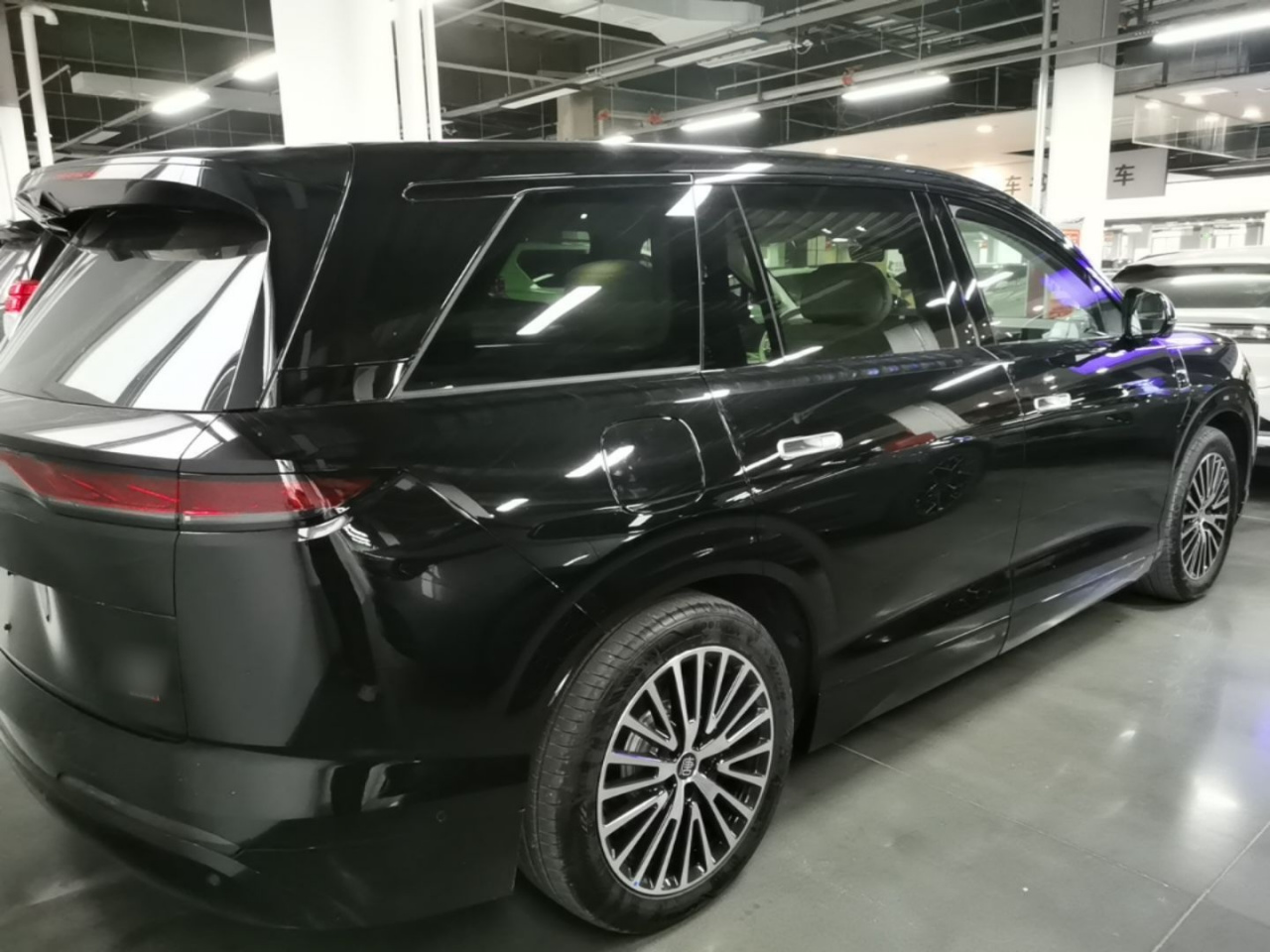 Tang 2026 EV 950KM RWD LiDAR Flagship photo 4