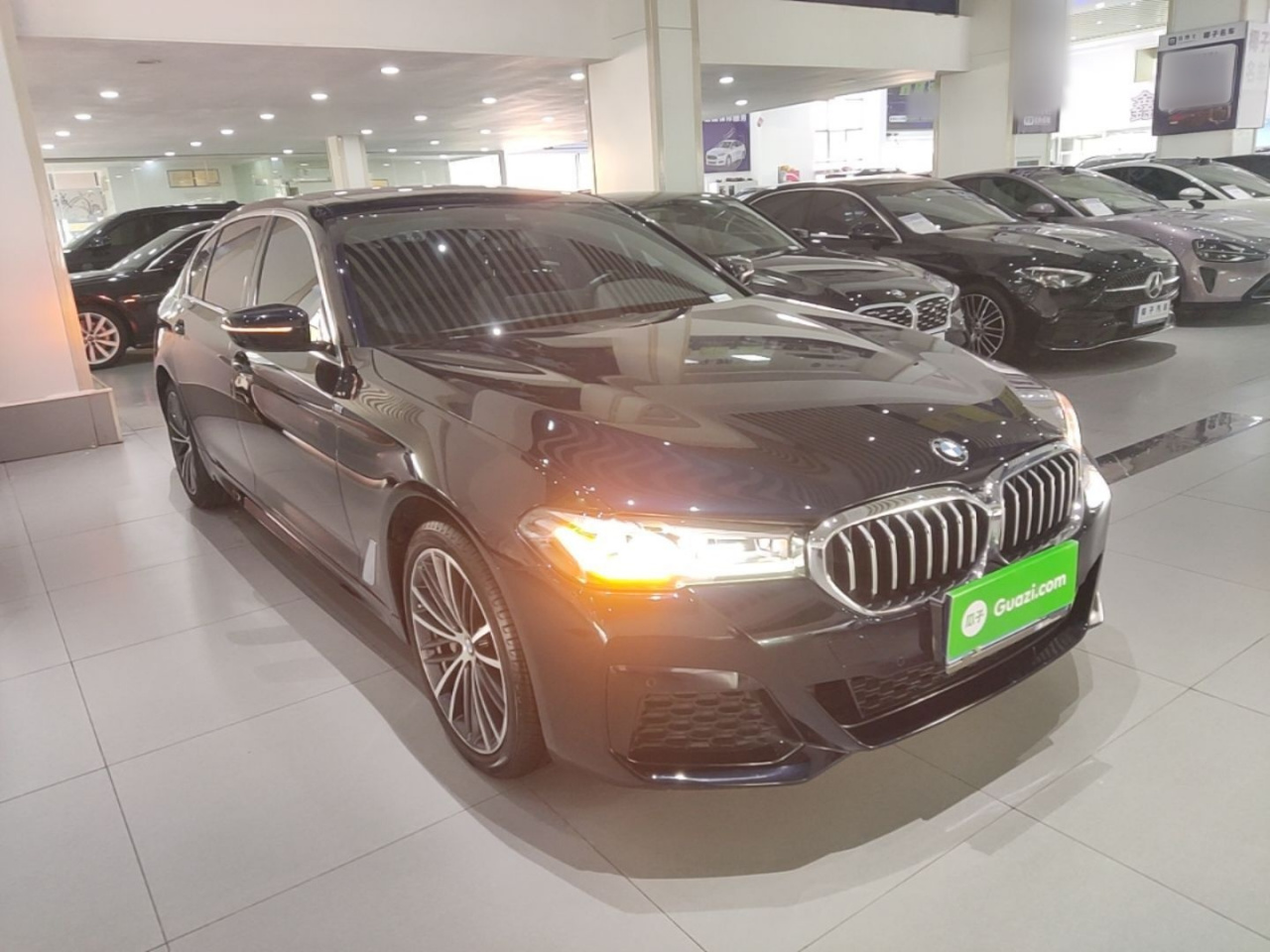 5 Series 2022 Facelift 530Li Leading M Sport Package photo 5