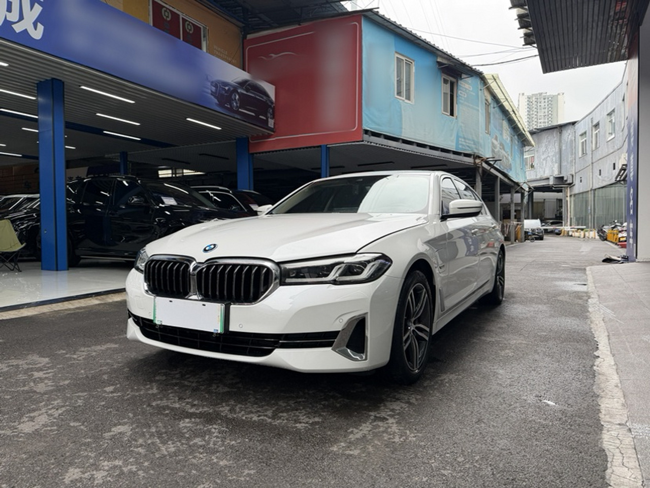 5 Series EV 2022 535Le Luxury
