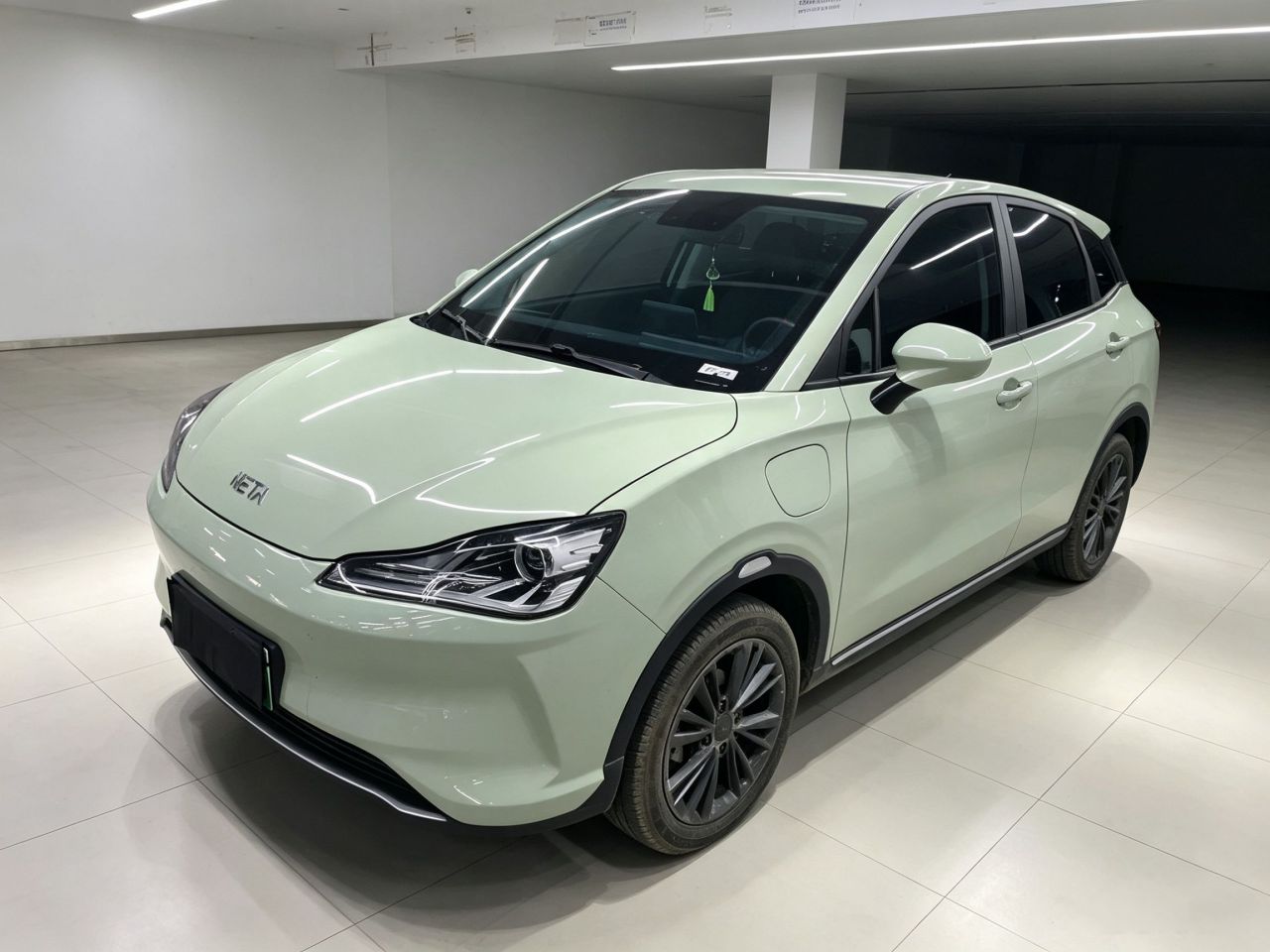 Neta V 2022 400 Lite
