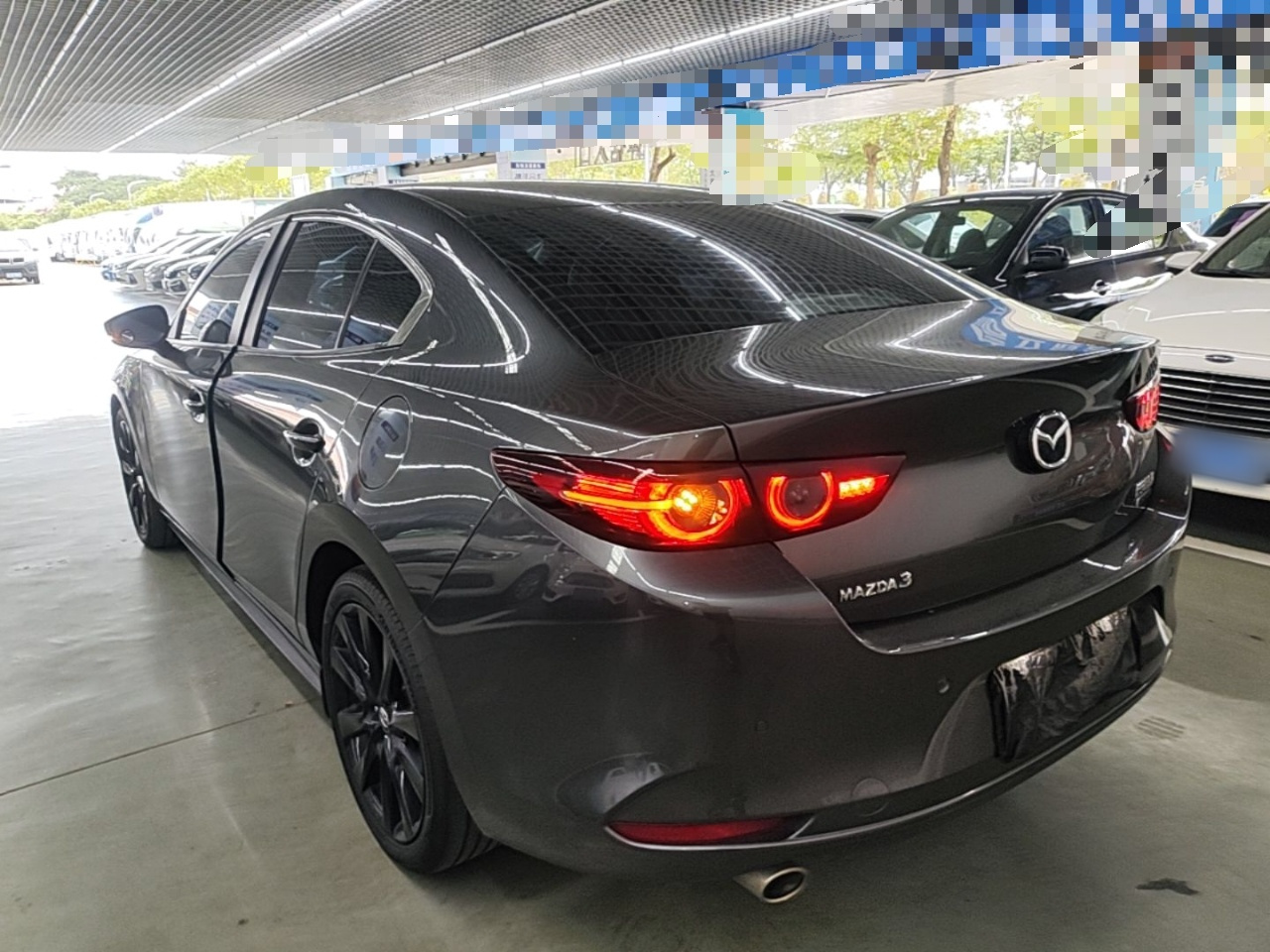 3 Axela 2022 2.0L AT photo 4