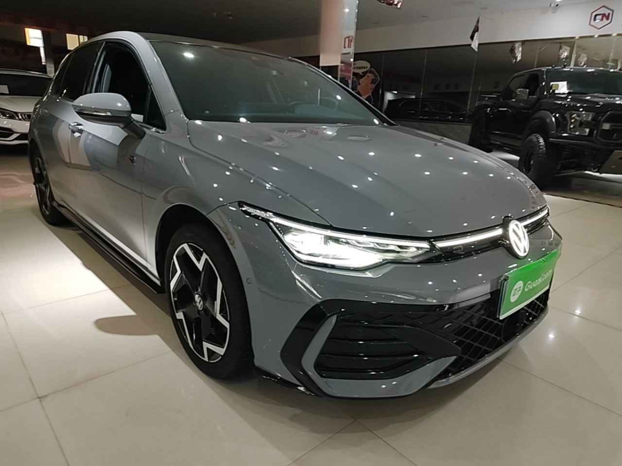 Golf 2025 Facelift 300TSI R-Line photo 3