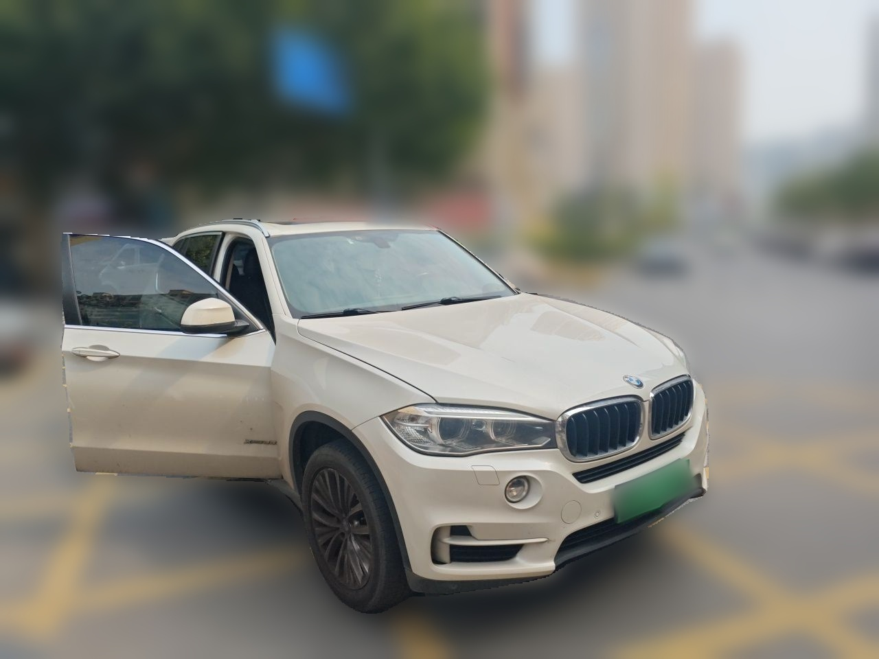 X5 Imported 2014 xDrive35i Leading photo 3