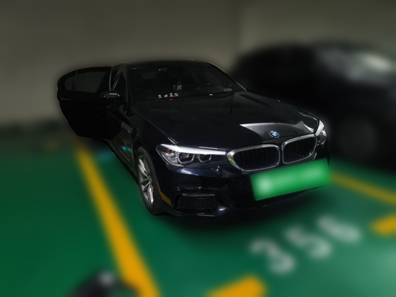 5 Series 2018 525Li M Sport Package photo 3