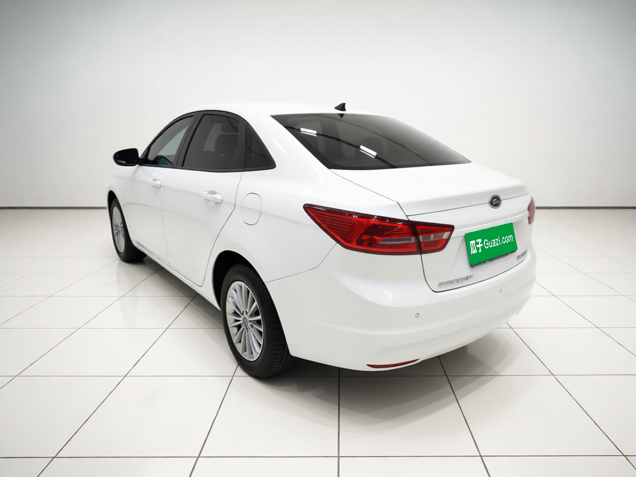 Escort 2017 1.5L AT Comfort photo 4