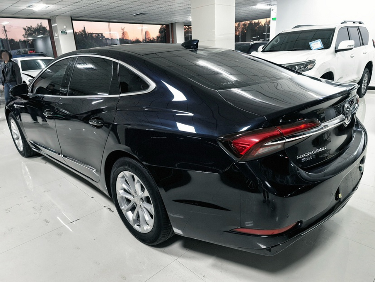 LaCrosse 2021 552T Luxury photo 4