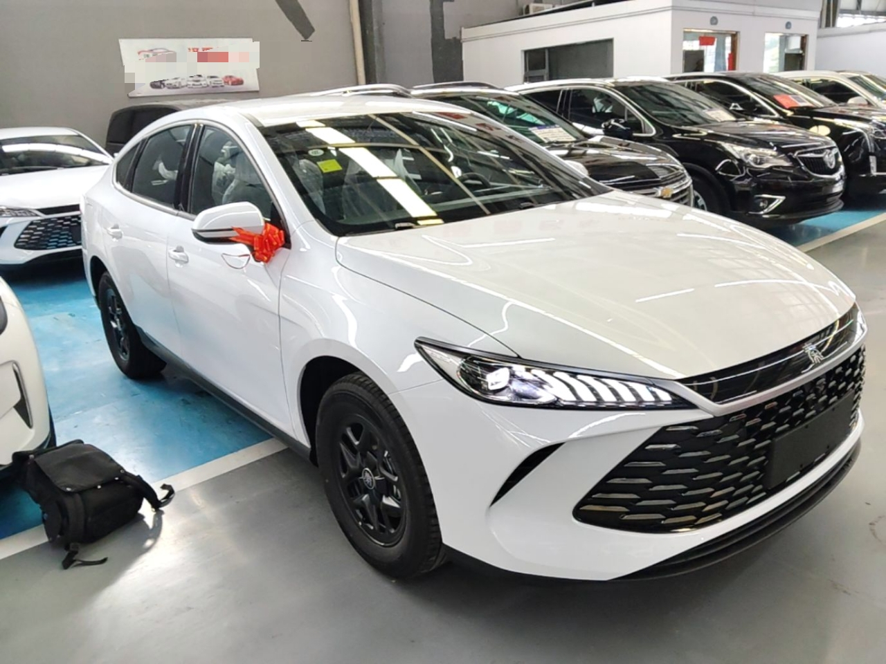 Qin PLUS 2026 DM-i 128KM Progressive photo 3