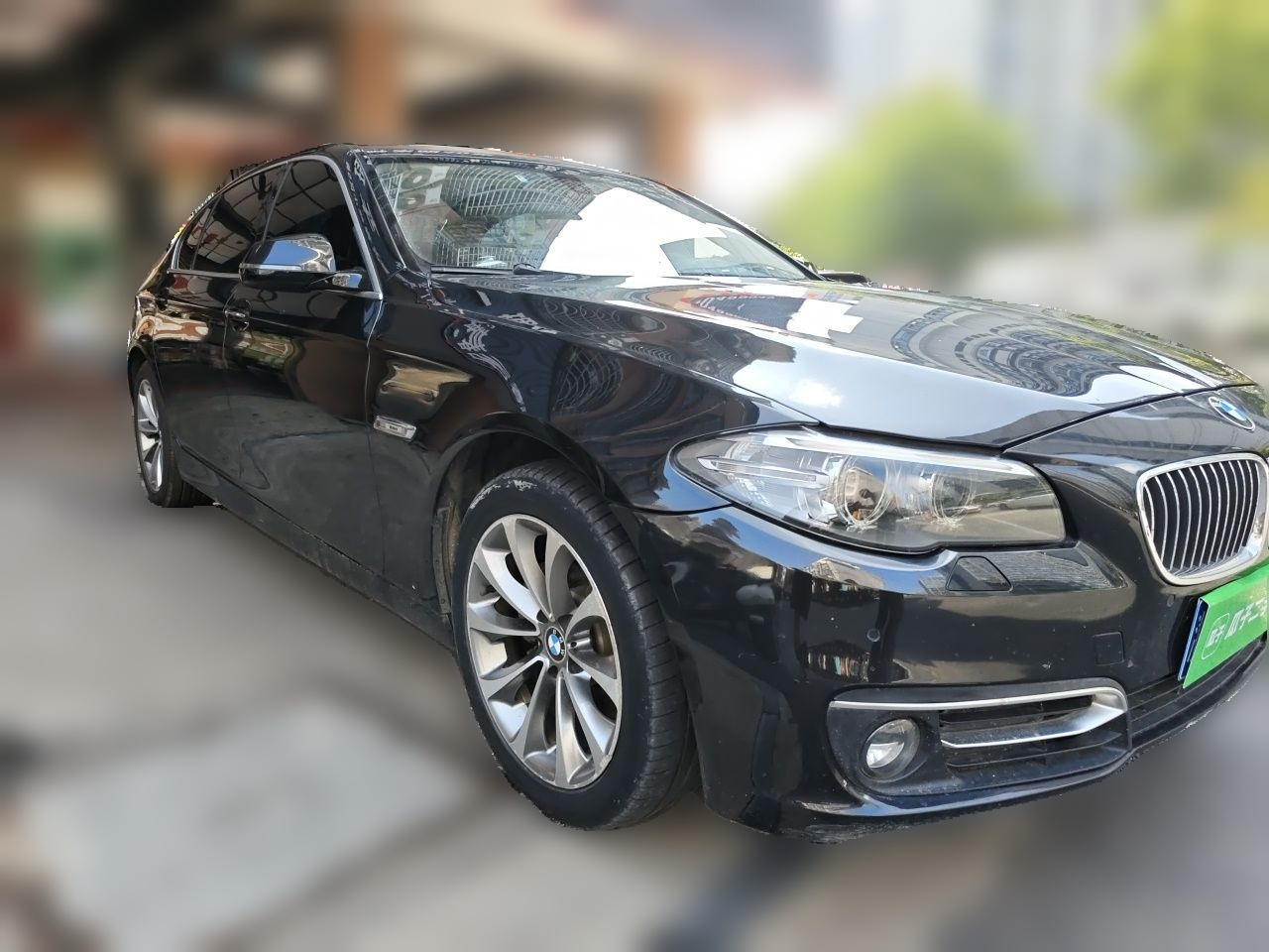5 Series 2014 525Li Design Package photo 3