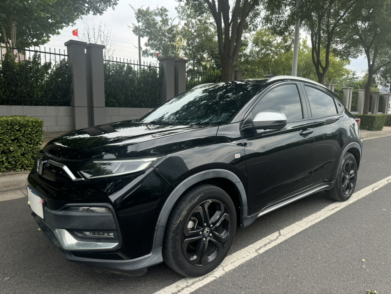 XR-V 2021 220TURBO CVT Luxury photo 4