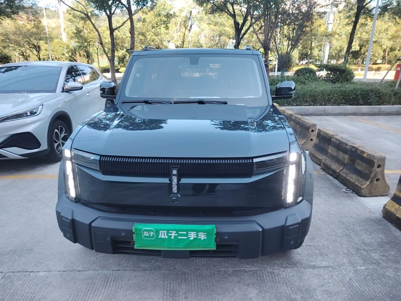 iCAR 03 2024 401km RWD Standard Advanced photo 2