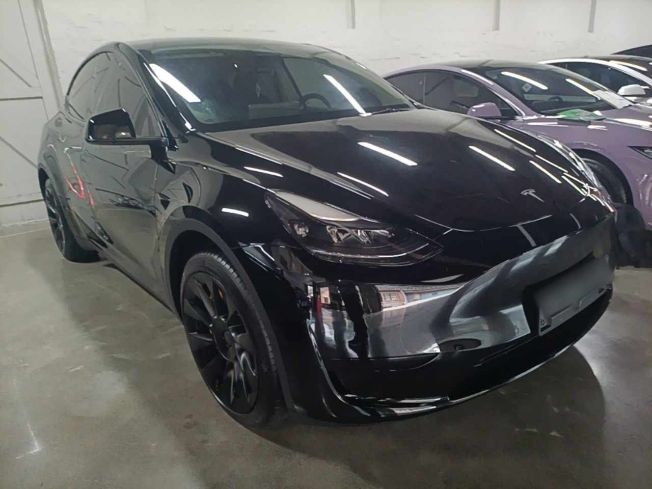 Model Y 2022 Facelift RWD photo 3
