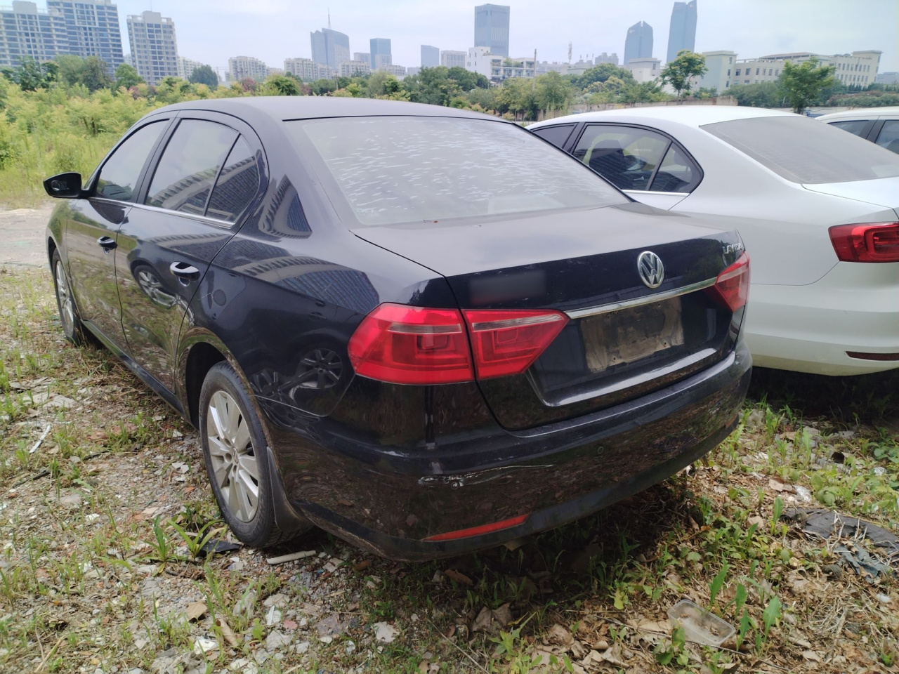Lavida 2013 Facelift Classic 1.6L MT Comfort photo 4