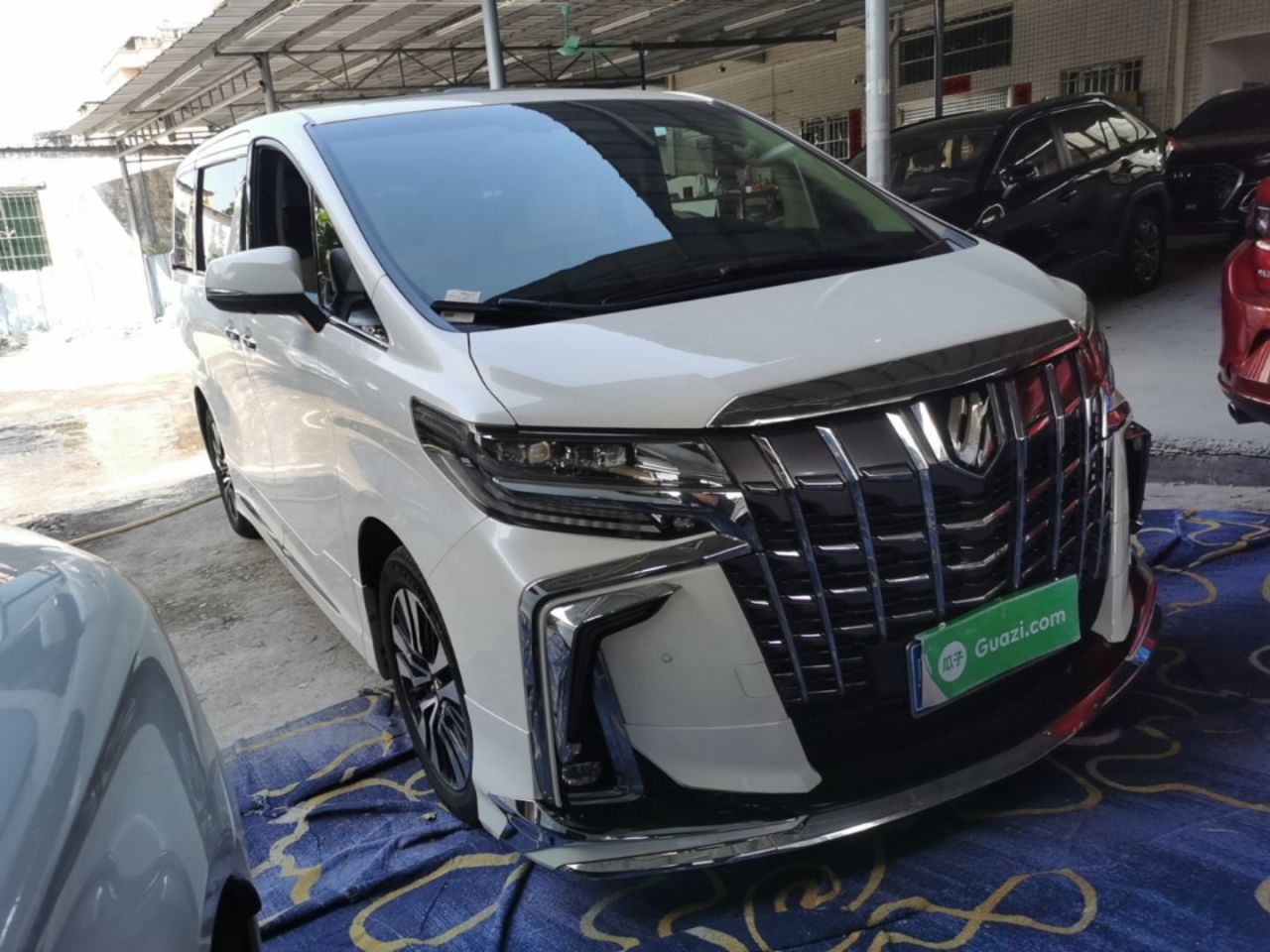 Alphard 2018 Facelift 3.5L Luxury photo 3