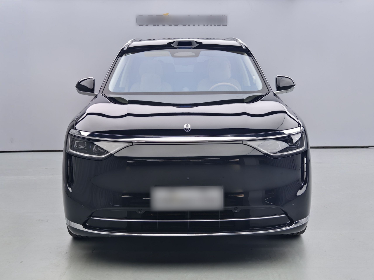 HIMA AITO M8 2025 EREV Ultra 53.4kWh 6-Seater 192-Line LiDAR photo 4