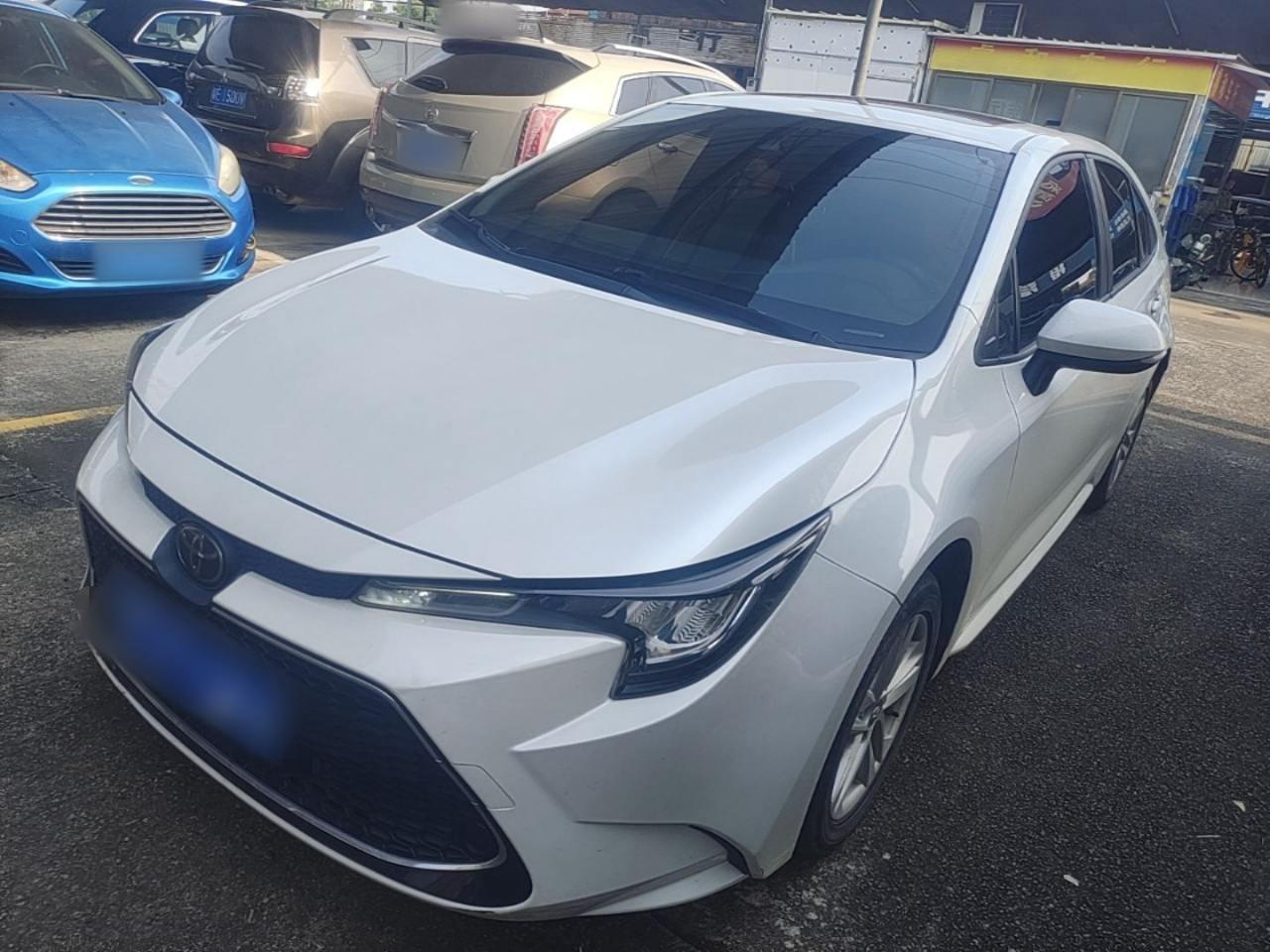 Levin 2021 185T CVT Luxury