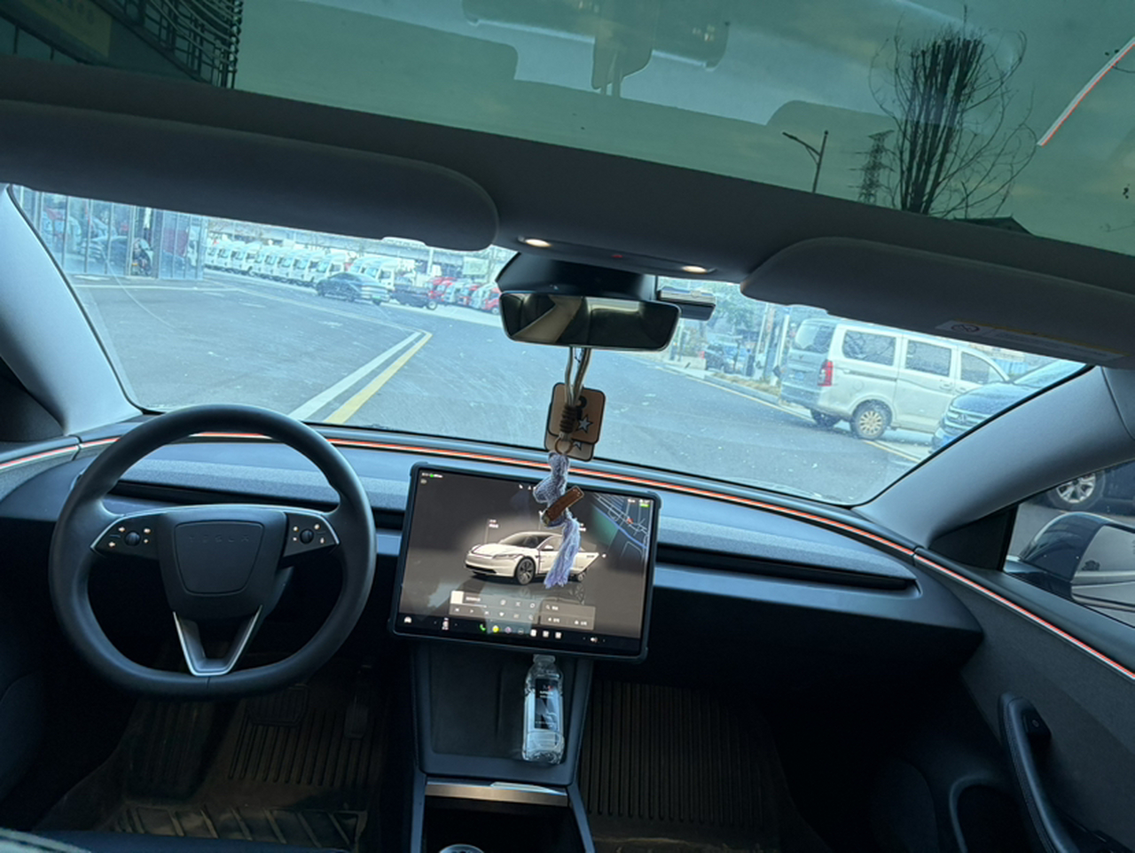 Model 3 2023 RWD photo 3