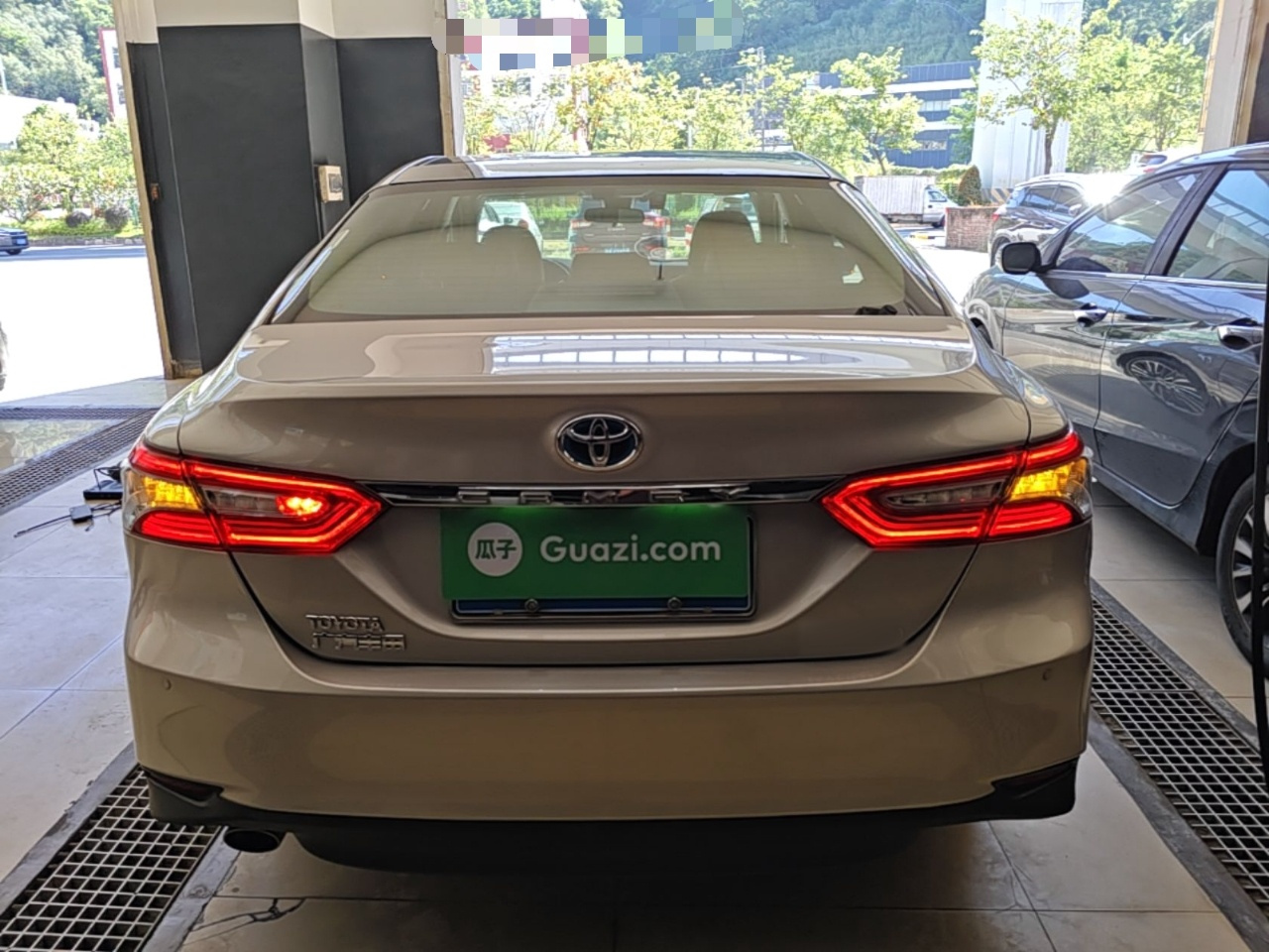 Camry 2018 Hybrid 2.5HG Luxury photo 5