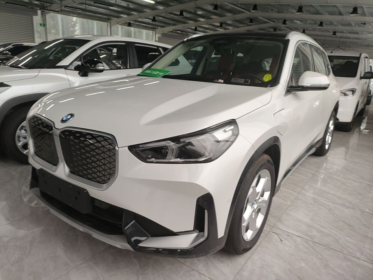 iX1 2026 eDrive25L X Design Package