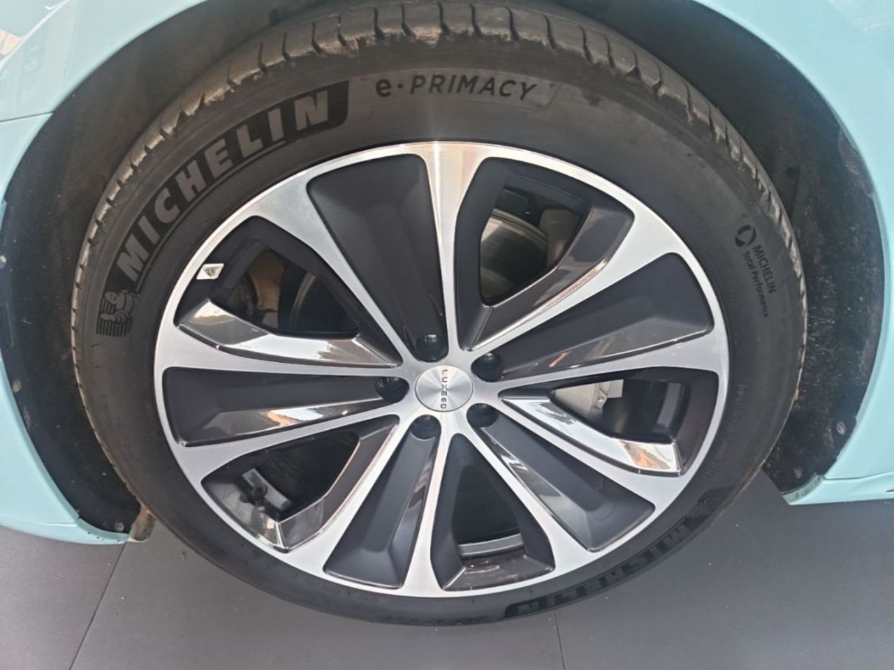 HIMA Luxeed S7 2025 855km Max photo 3