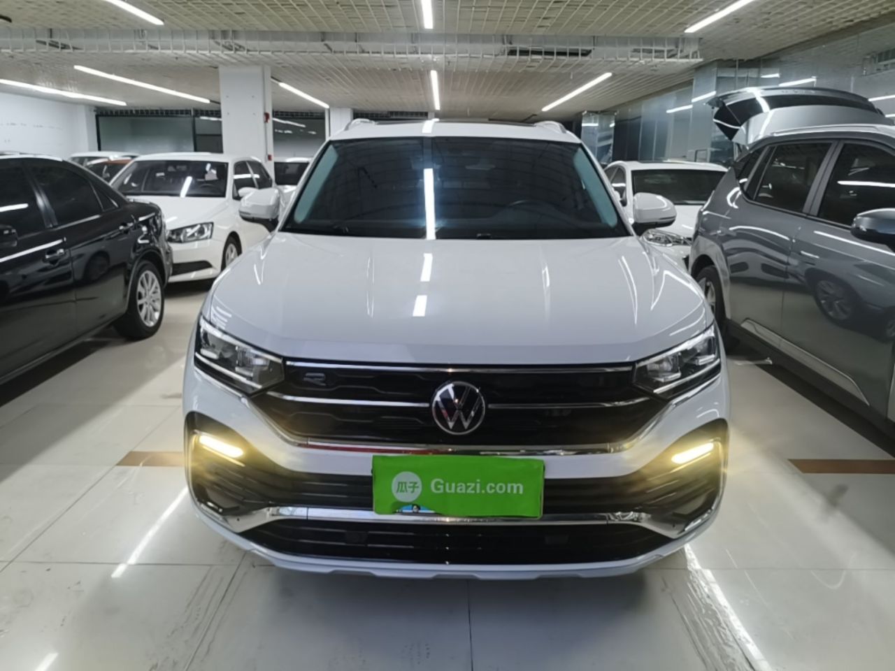 Tayron X 2020 330TSI RWD Premium Connected photo 2