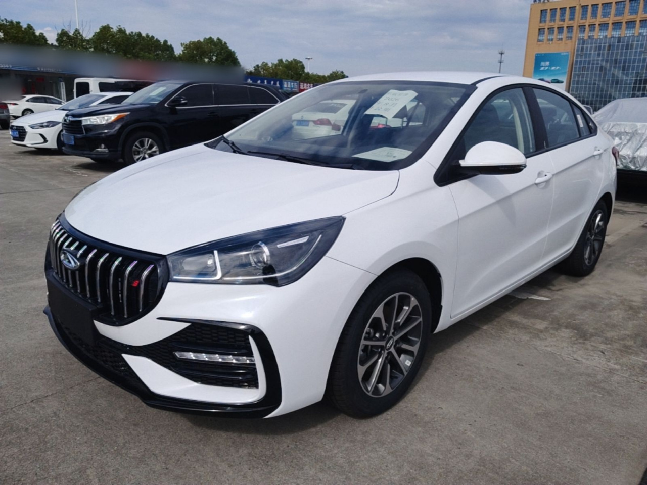 Arrizo 5 2025 Excellence 1.5L CVT